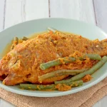 Klepon, Kue Tradisional Hijau dengan Isian Gula Merah yang Khas